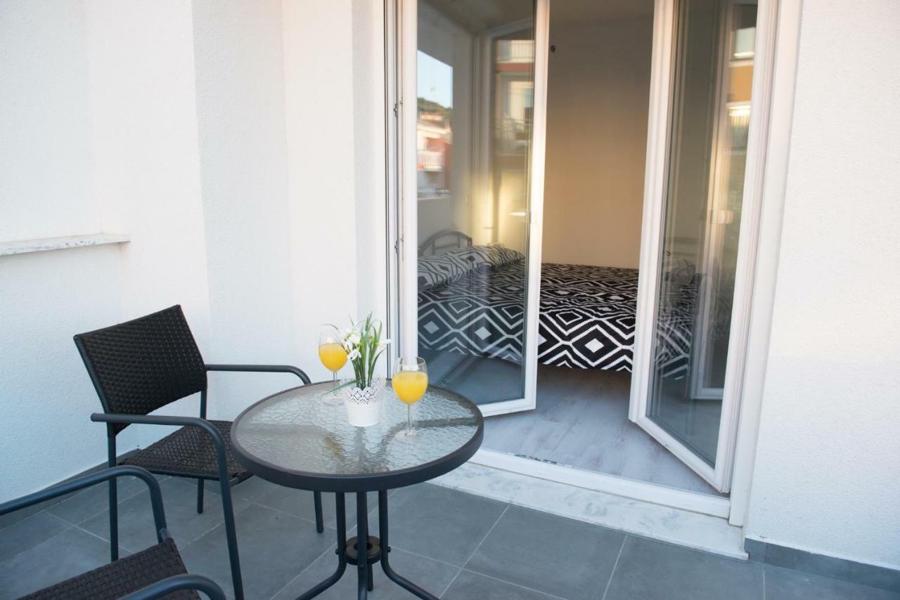 Apartma Rene Portoroz Exterior photo